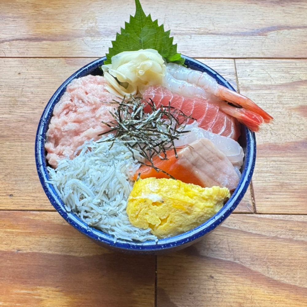 本日の海鮮丼